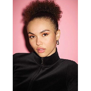 ISABELLA PESCHARDT
